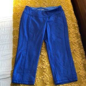 Capri workout pants